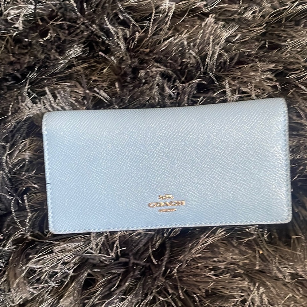 Baby blue coach wallet